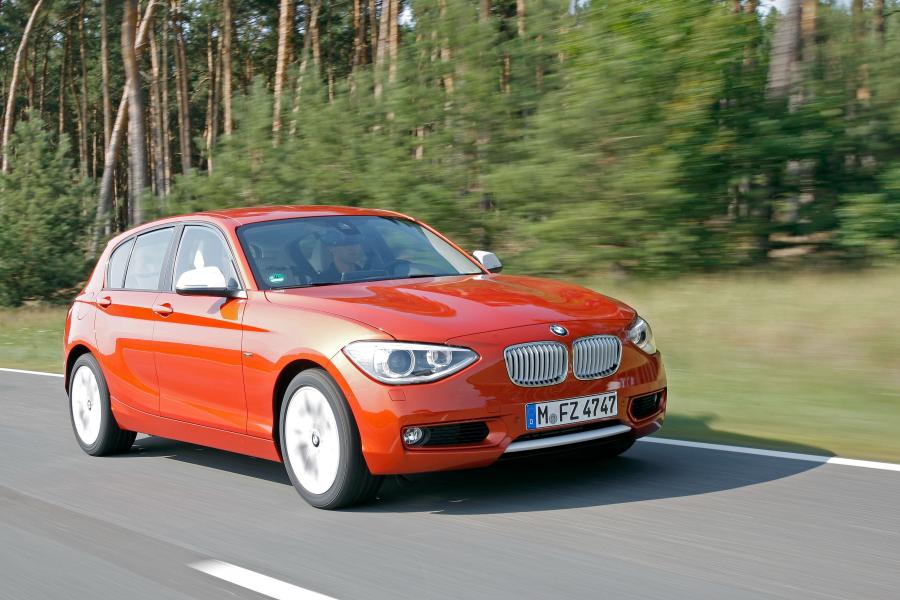  BMW 120d Urban Line 2011 года  (фото 129 из 193)